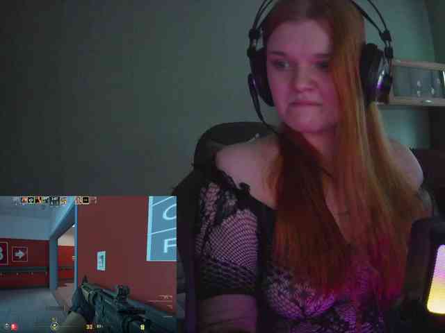 purple-hornet0 webcam