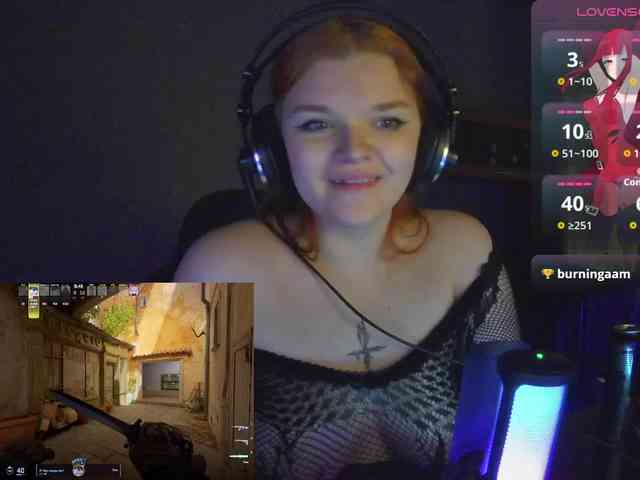 purple-hornet0 webcam