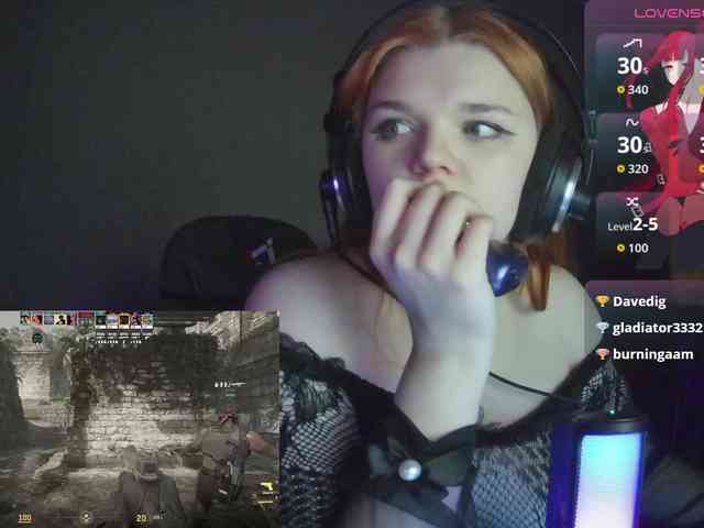 purple-hornet0 webcam