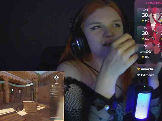 purple-hornet0 Live Webcam on BongaCams