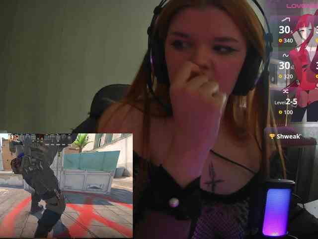 purple-hornet0 webcam