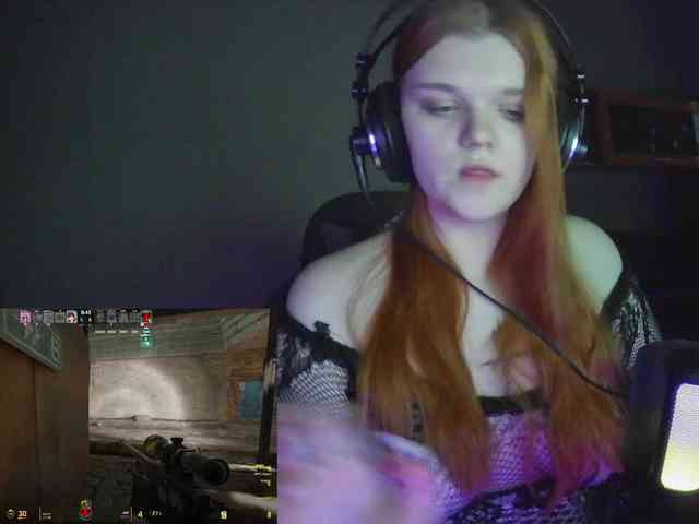 purple-hornet0 webcam