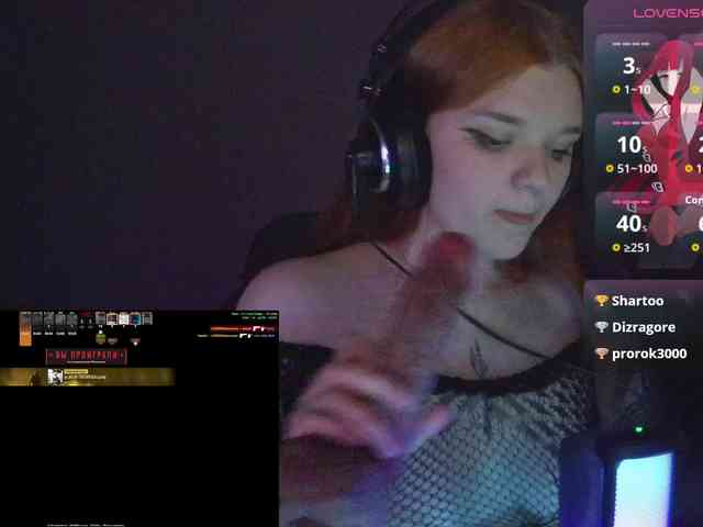 purple-hornet0 webcam