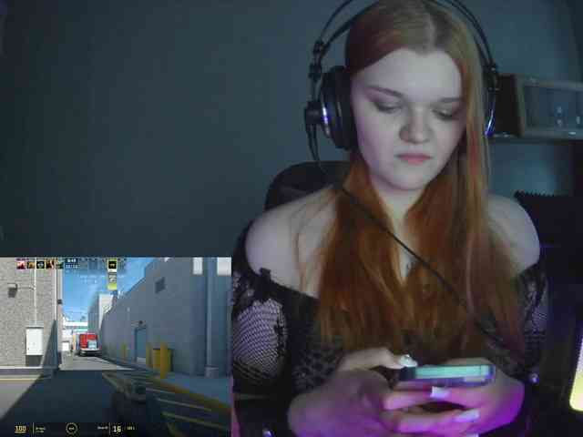 purple-hornet0 webcam