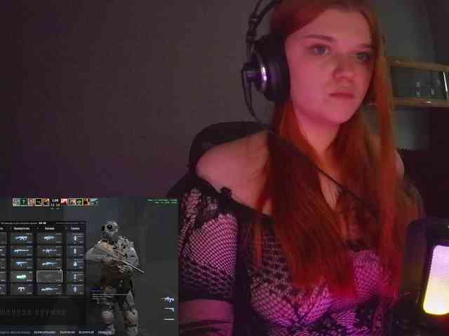 purple-hornet0 webcam