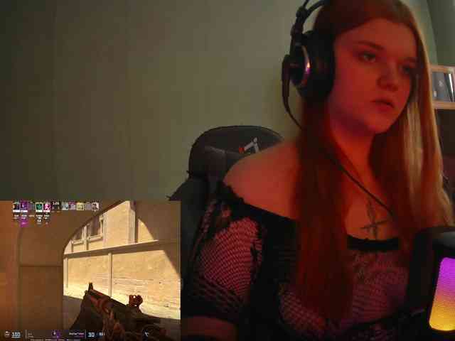 purple-hornet0 webcam