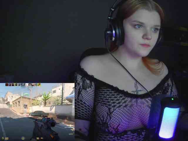 purple-hornet0 webcam