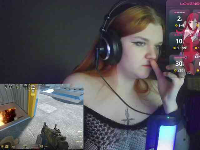 purple-hornet0 webcam