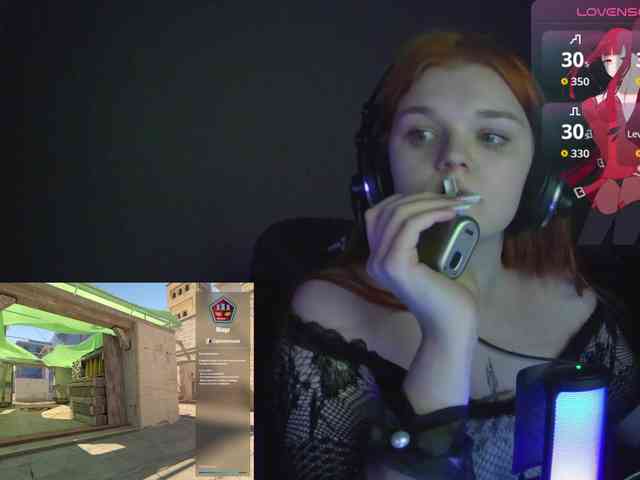 purple-hornet0 webcam