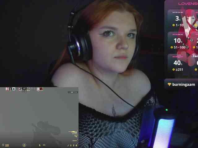 purple-hornet0 webcam