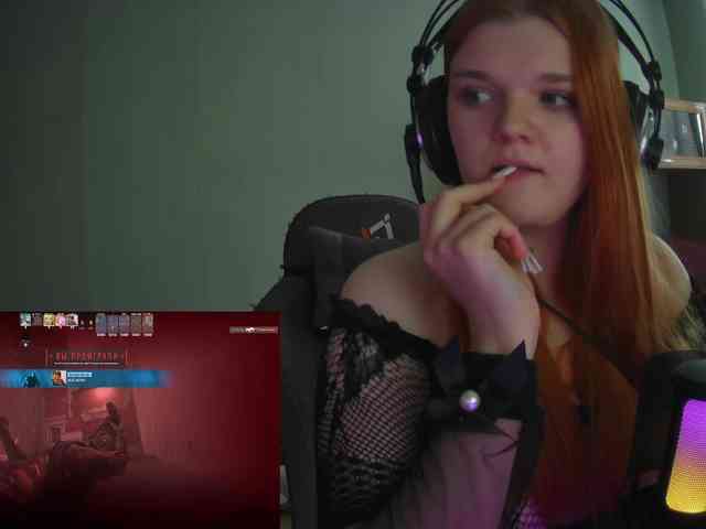 purple-hornet0 webcam