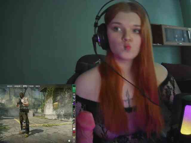 purple-hornet0 webcam