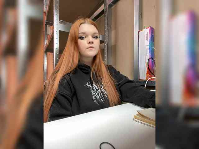 purple-hornet0 webcam