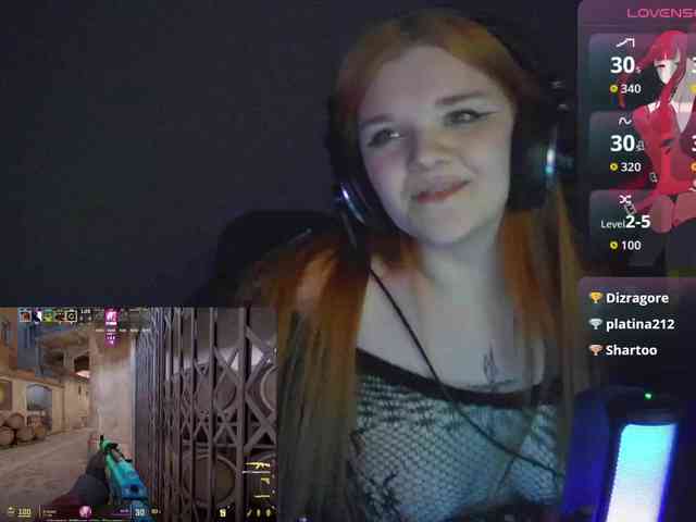 purple-hornet0 webcam