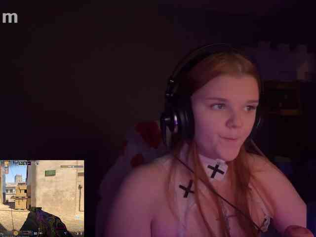 purple-hornet0 webcam