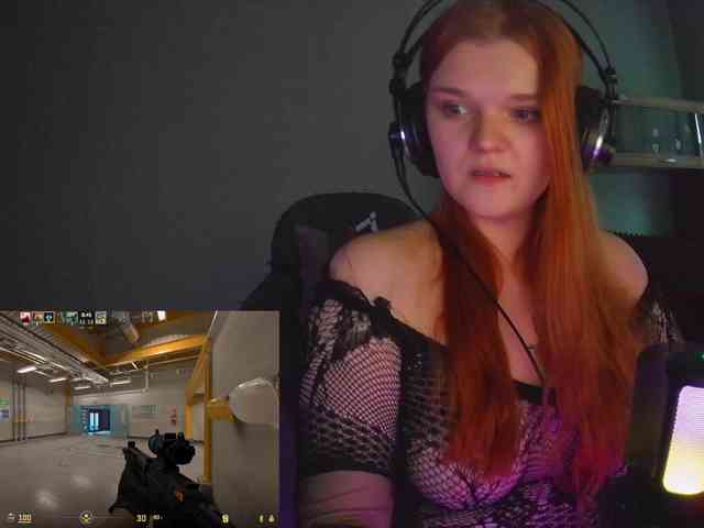 purple-hornet0 webcam