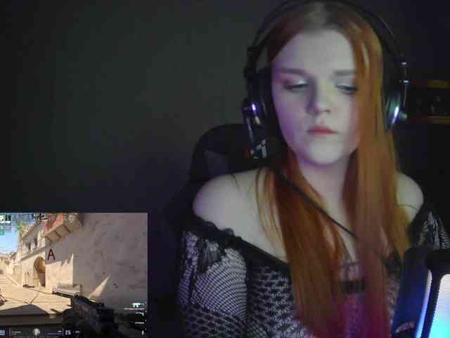 purple-hornet0 webcam