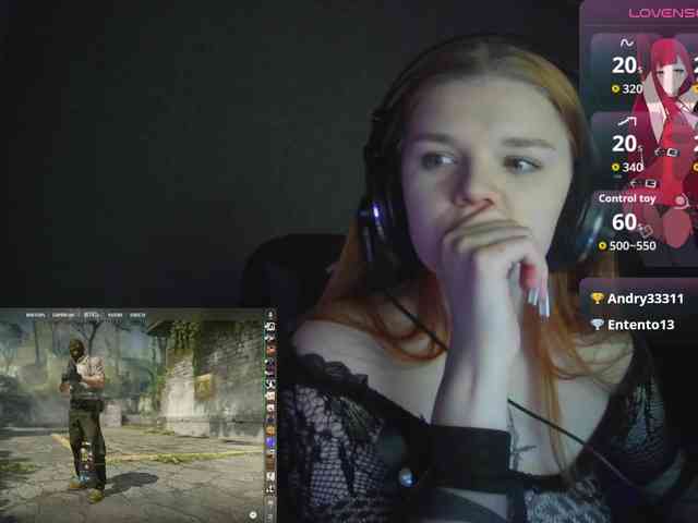 purple-hornet0 webcam