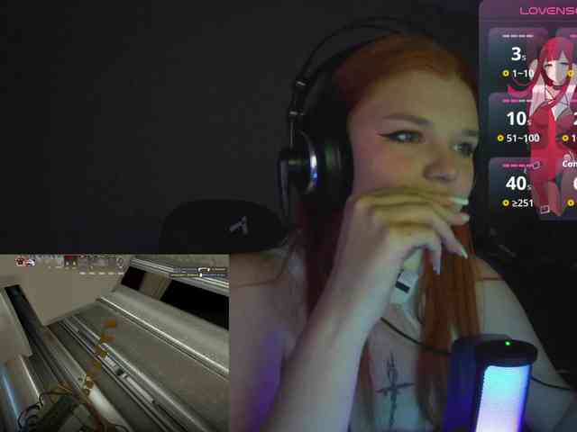 purple-hornet0 webcam