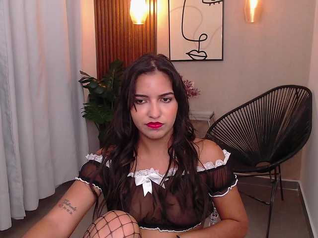 Olivia-Fox's BongaCams show and profile