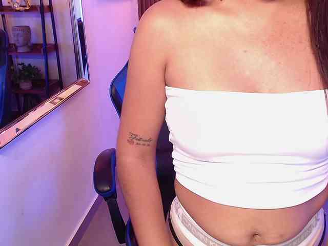 Olivia-Fox Olivia-Fox