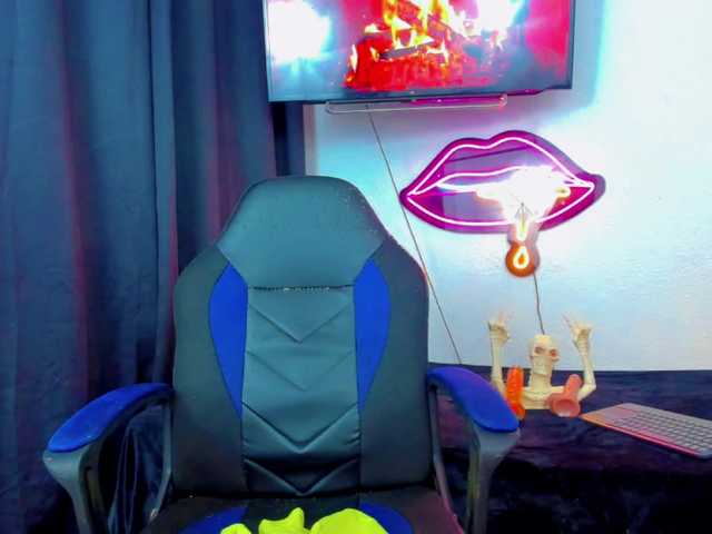 sunshine-uwu22's BongaCams show and profile