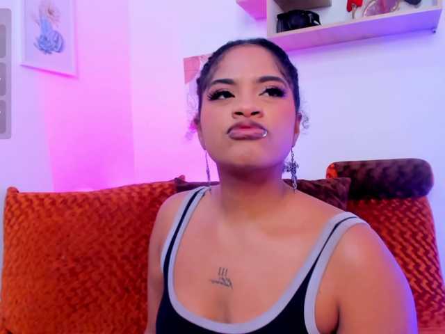 camilafoox7's BongaCams show and profile