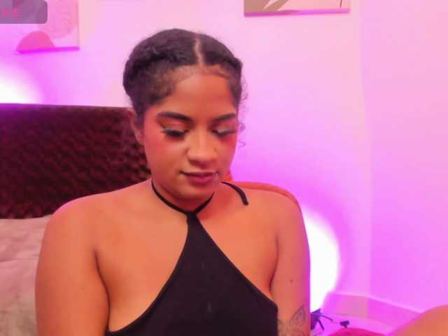 camilafoox7's BongaCams show and profile