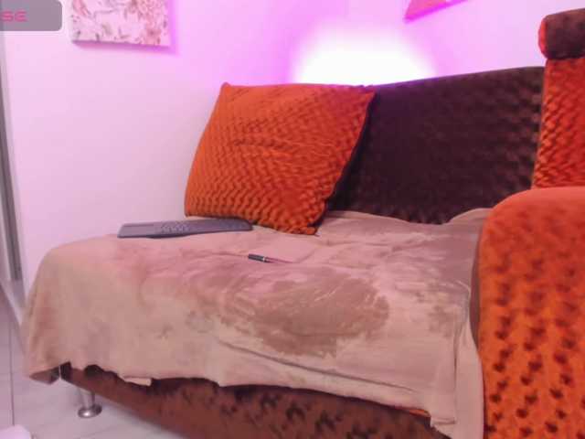 camilafoox7's BongaCams show and profile