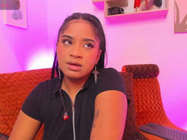 camilafoox7's BongaCams show and profile