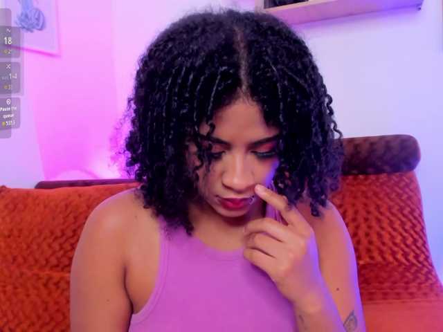 camilafoox7 Live Cam on BongaCams