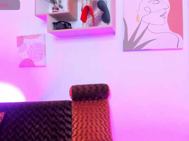 camilafoox7's BongaCams show and profile