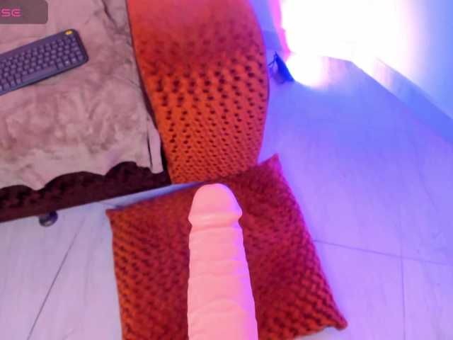 camilafoox7's BongaCams show and profile