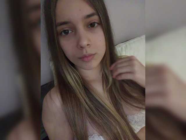 murmishka's BongaCams show and profile