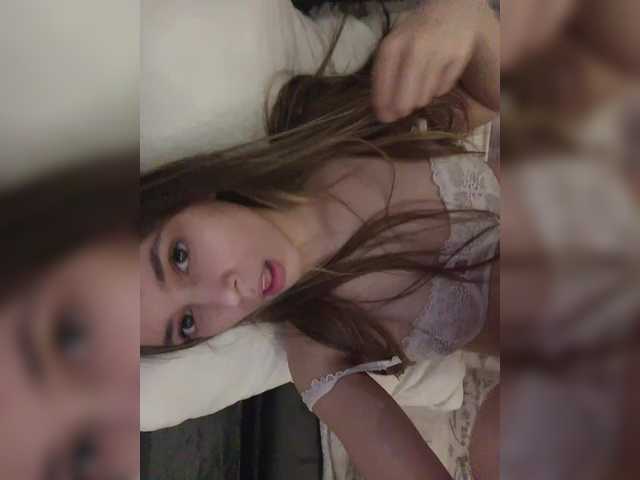 murmishka's BongaCams show and profile