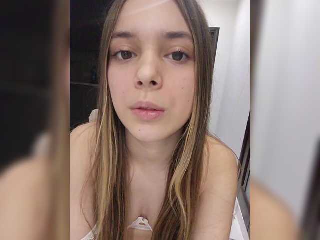 murmishka's BongaCams show and profile