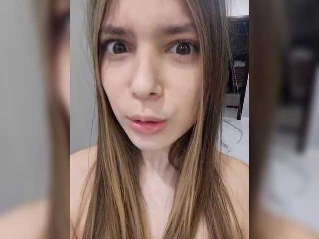 murmishka's BongaCams show and profile