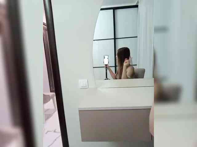 murmishka Live Webcam on BongaCams