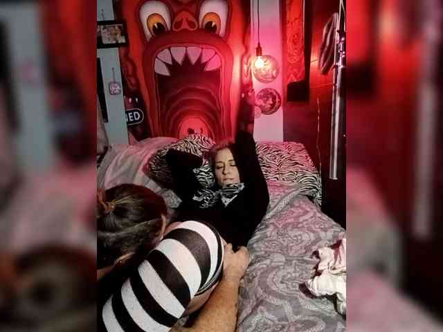 Ravage-Gorejess webcam