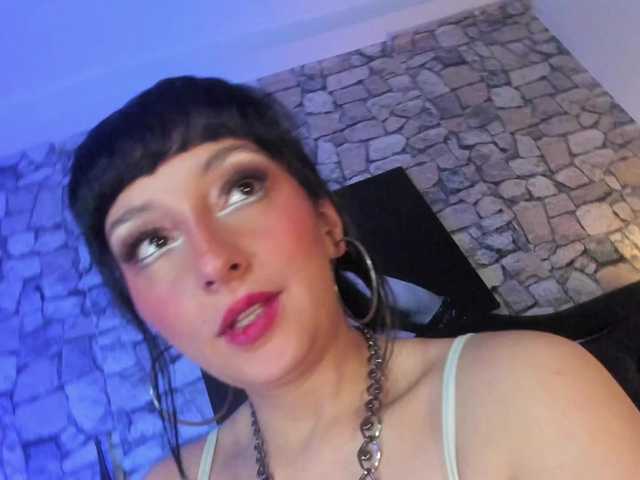 scarletdymon's BongaCams show and profile