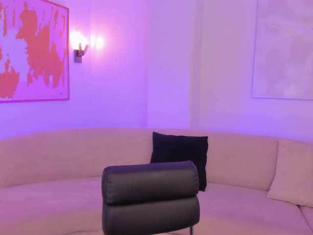 AyshelBrownX's BongaCams show and profile