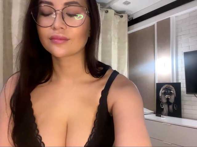 MicaConney webcam stream