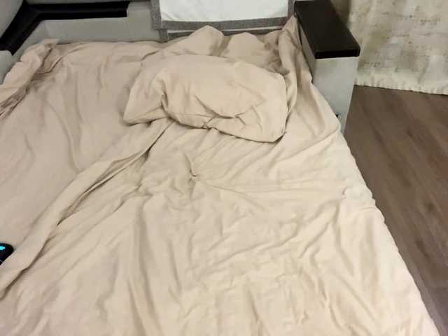 MicaConney – webcam model profile photo