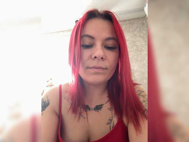 mIrindAcam's BongaCams show and profile