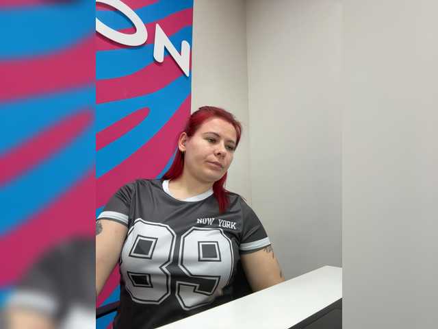 mIrindAcam's BongaCams show and profile