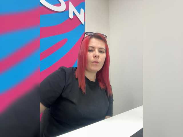 mIrindAcam's BongaCams show and profile