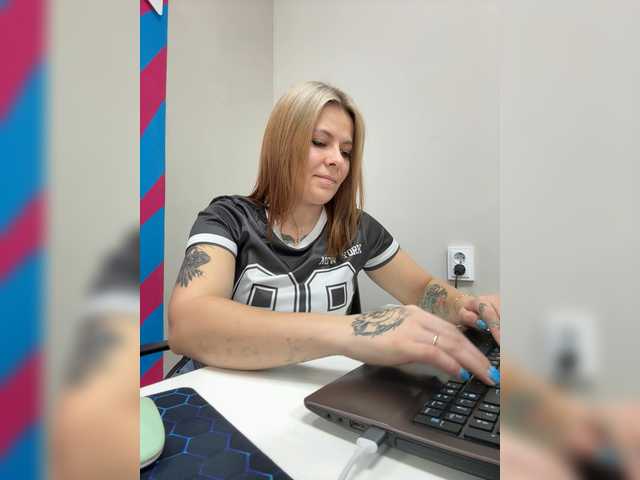 mIrindAcam's Thumb Image