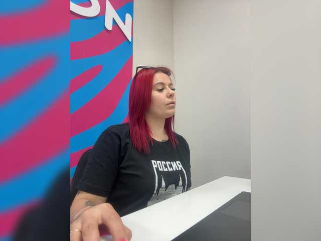 mIrindAcam's BongaCams show and profile