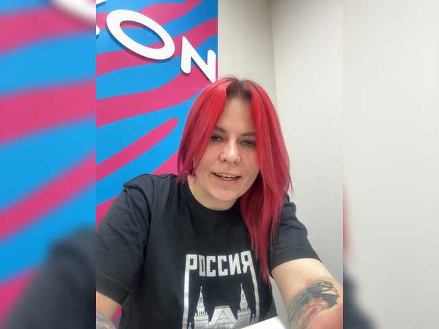 mIrindAcam's BongaCams show and profile