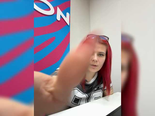 mIrindAcam's BongaCams show and profile